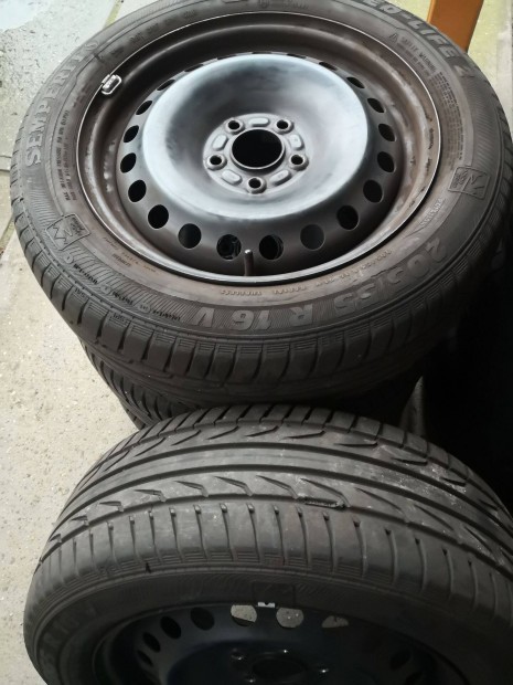 Ford 16-os ac�lker�k 5x108-as