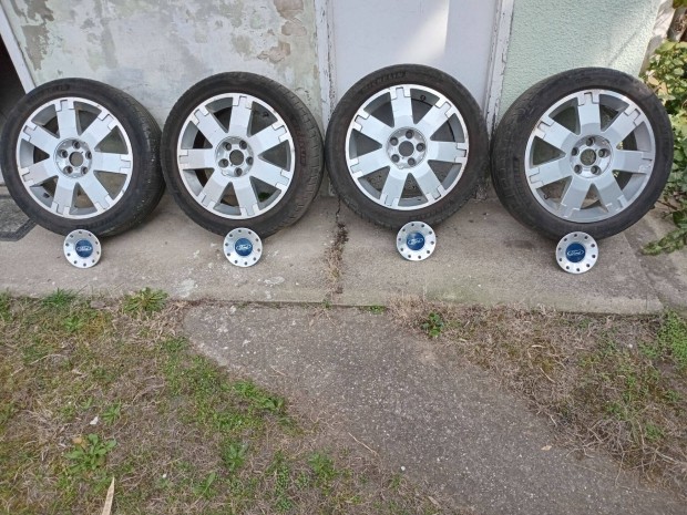 Ford 17" Alufelni ny�ri gumival