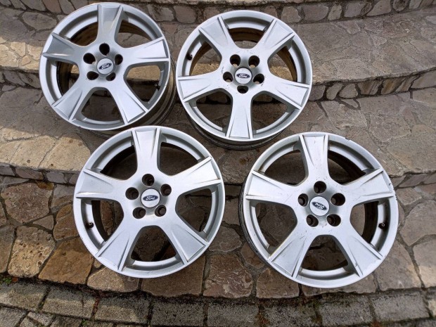 Ford 17-es gyri alufelni 4 db
