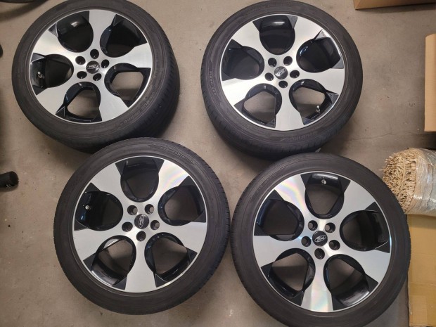 Ford 18" alufelni eladó