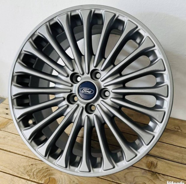 Ford 18as gyári alufelni 5x108 Mondeo Focus Kuga Smax