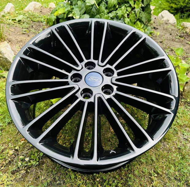 Ford 18as gyári alufelni 5x108 Mondeo Kuga Smax Puma Focus