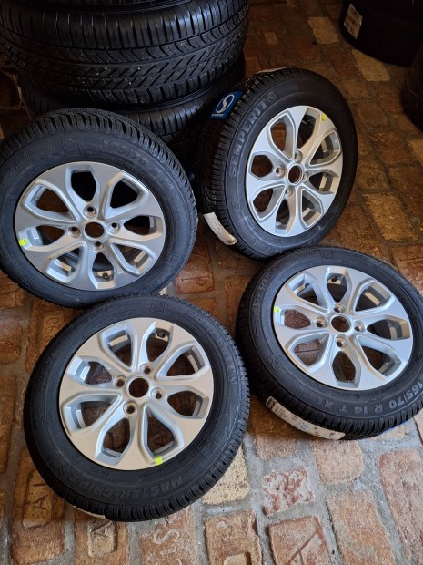 Ford 4x108 14" alufelni téli gumival