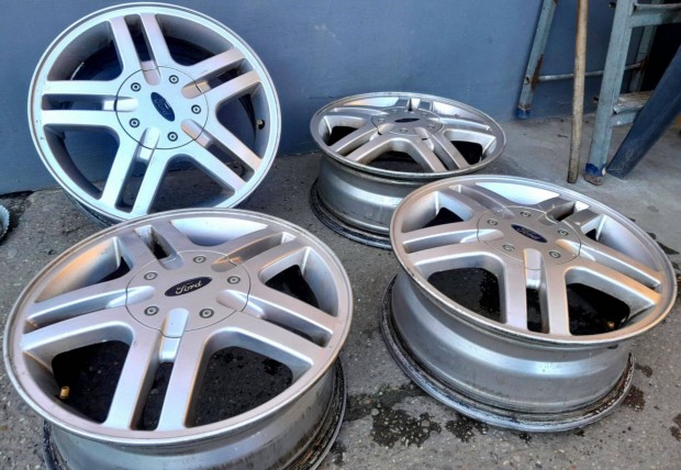 Ford 4x108-as 15-�s alufelni garnit�ra elad�, esetleg csavarok is