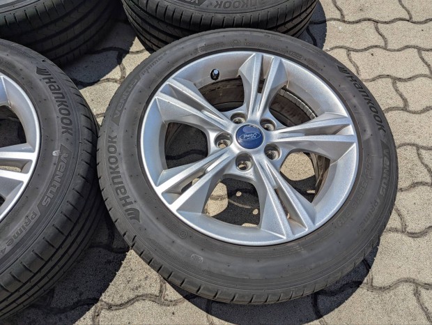 Ford 5x108 16-os felni nyárigumival