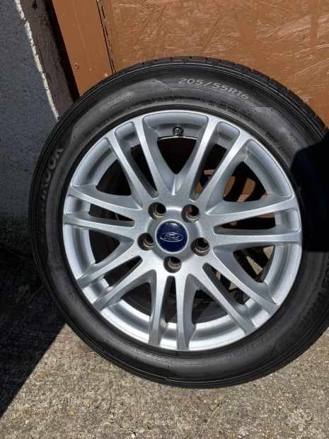Ford 5x108-as 16"-os aluszett