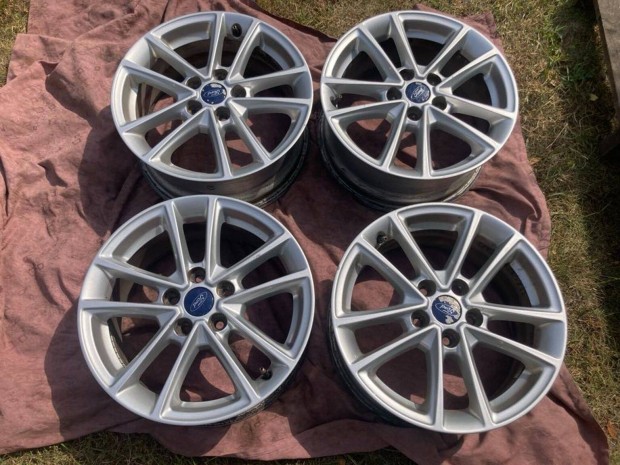 Ford 5x108 gyri alufelni + szenzor