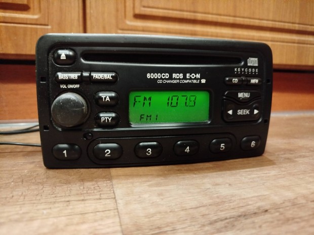 Ford 6000 CD RDS r�di� aut�r�di� a k�dj�val 
