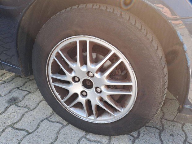 Ford Alufelni gumival 15-s 4x108-as.