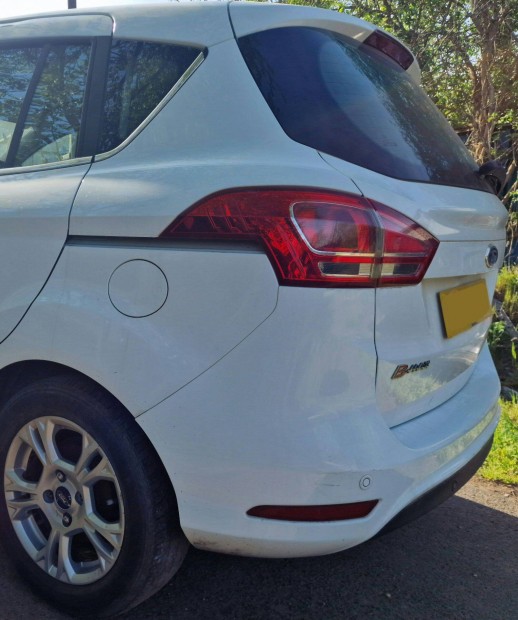 Ford B-Max Hts lkhrt elad