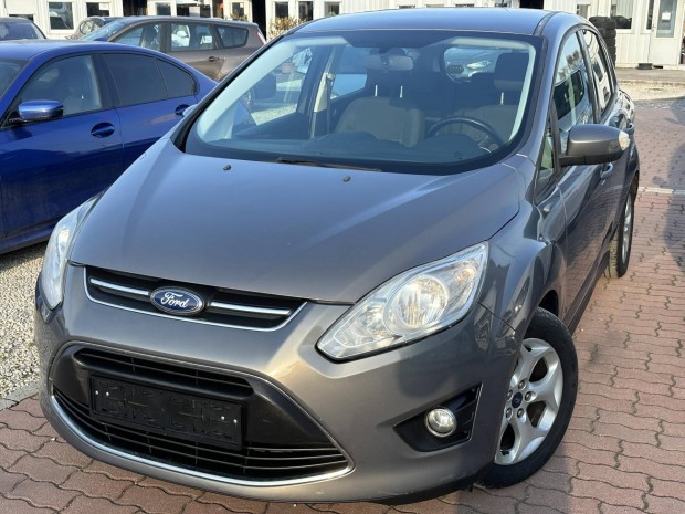 Ford C-Max 1.6 Vct Champions M�rkaszerv�z �ltal...