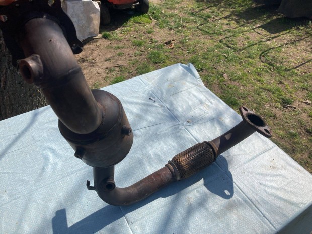 Ford C-max 1.0 ecoboost kataliz�tor