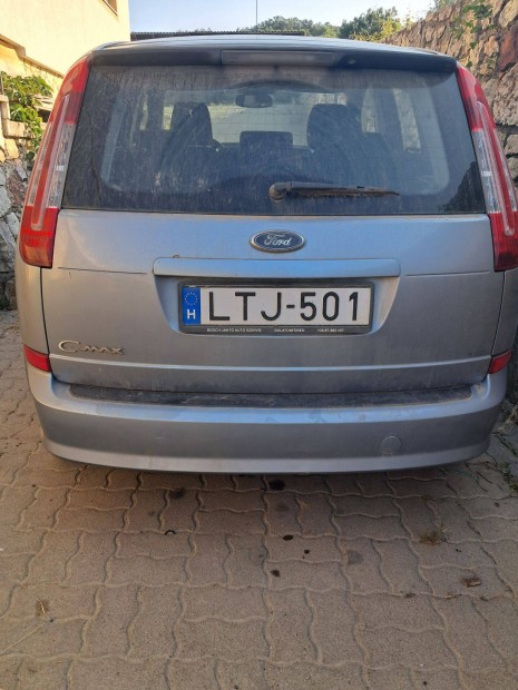 Ford C-max elad