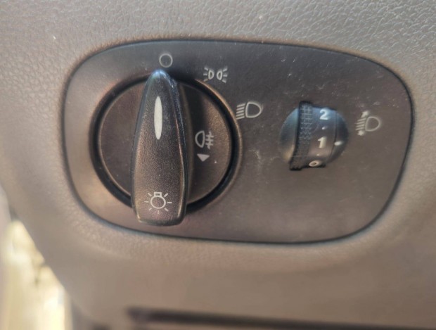 Ford Connect 2007 világítás kapcsoló világításkapcsoló 7000