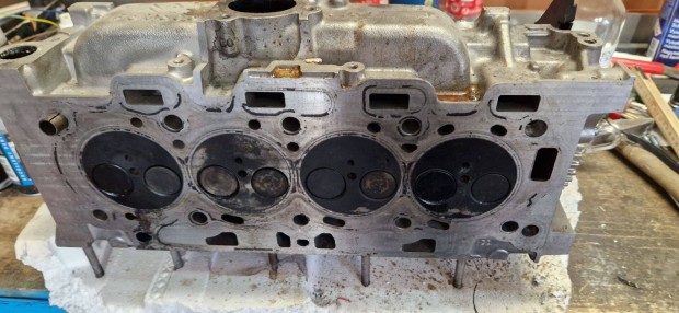Ford Connect/Turneo hengerfej 1.6D