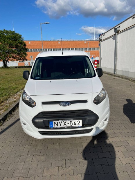 Ford Connect elad