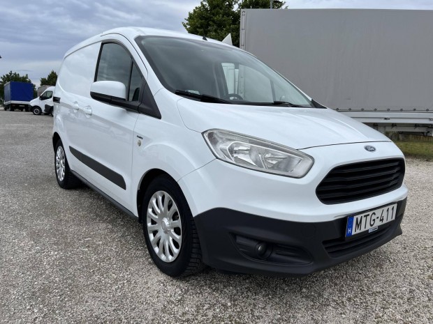 Ford Courier 1.5 TDCI Magyar 75LE