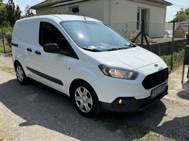 Ford Courier Transit1.5 TDCi Limited Magyar/ ÁF...