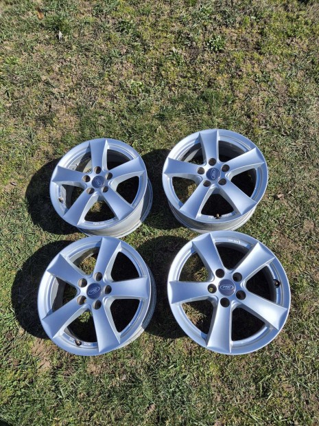 Ford Dezent felni garnit�ra 5x108 16"