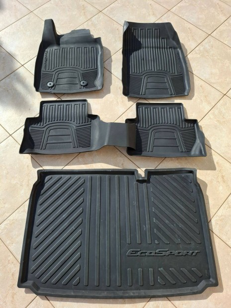 Ford Ecosport gyri gumisznyeg garnitra