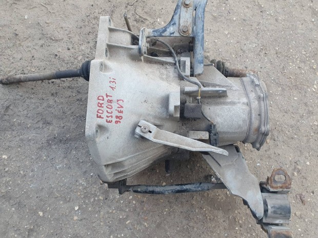 Ford Escort 1.3i v�lt�.