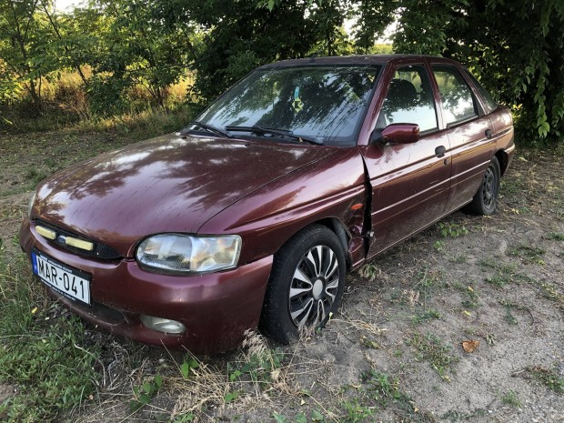 Ford Escort 1.8 TD Bonts