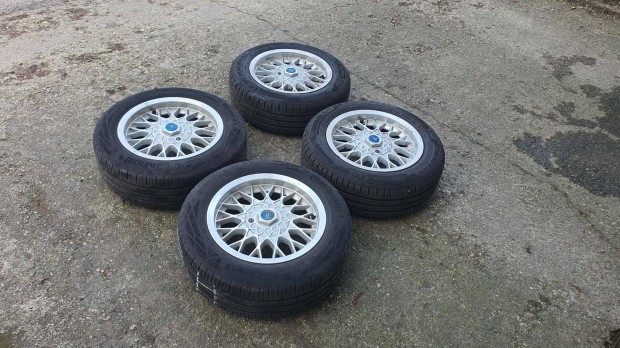 Ford Escort RS gy�ri alufelni ritkas�g