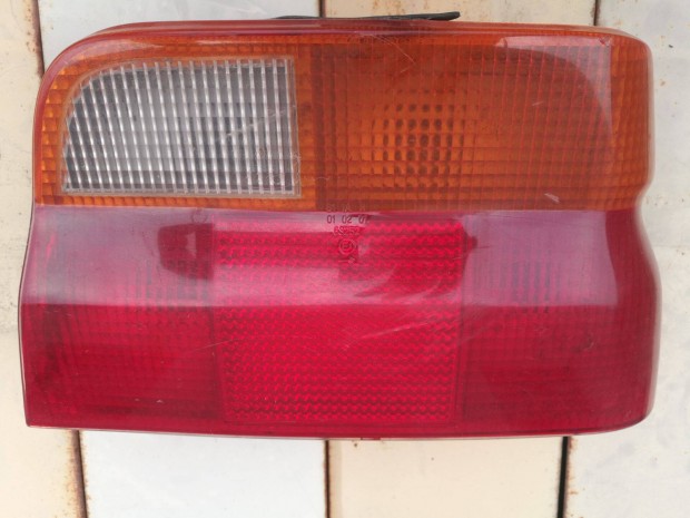 Ford Escort h�ts� l�mpa