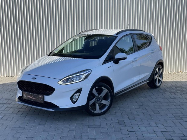 Ford Fiesta 1.0 Ecoboost Titanium Active.Sávtar...