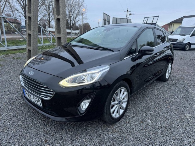 Ford Fiesta 1.1 Titanium Magnszemlytl!!jsze...