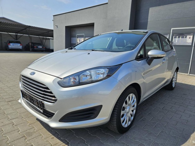Ford Fiesta 1.25 Ambiente 144.000KM!!!Kit�n� �L...