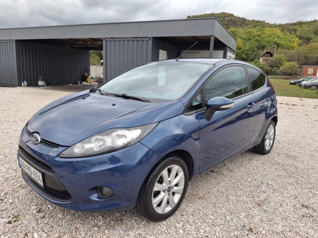 Ford Fiesta 1.25 Colourline Kevés KM . Szervize...