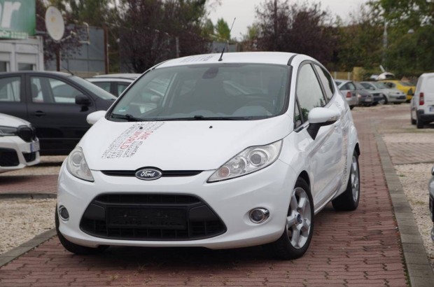 Ford Fiesta 1.25 Titanium ls/szlvd-fts.D...