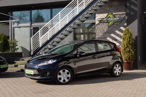 Ford Fiesta 1.25 Trend Black Metallic +1.Tulajd...