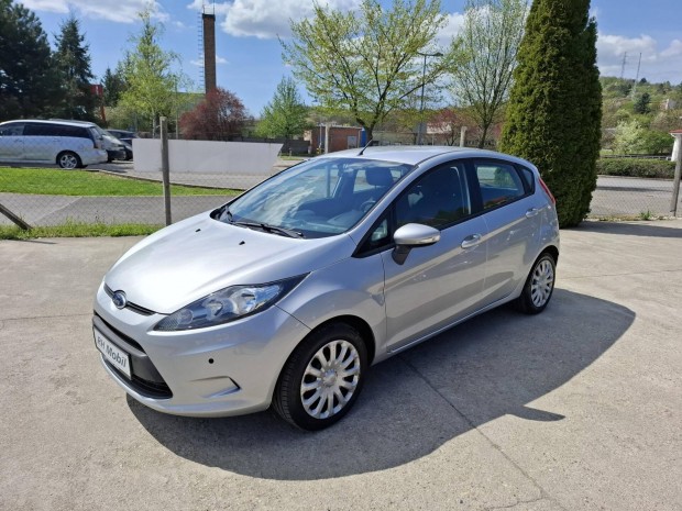 Ford Fiesta 1.25 Trend Els-Hts RADAR . 65900...
