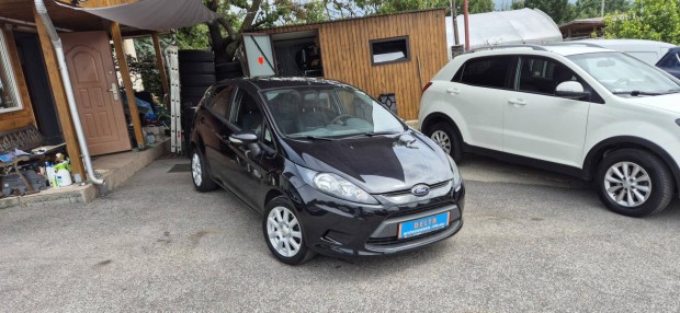 Ford Fiesta 1.25 Trend lsfts. tli-nyri ke...