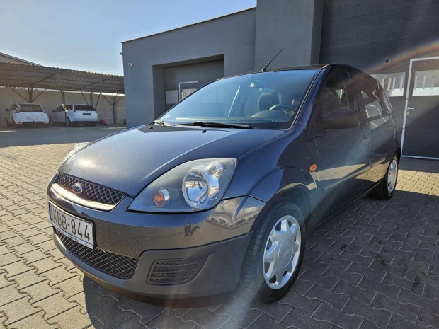 Ford Fiesta 1.3 Ambiente Magyarországi!!!Kitűnő...
