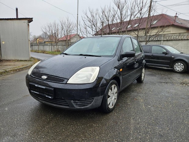 Ford Fiesta 1.3 Ambiente Új forgalombahelyezéss...