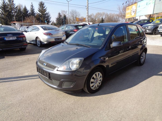 Ford Fiesta 1.3 Color 150ekm