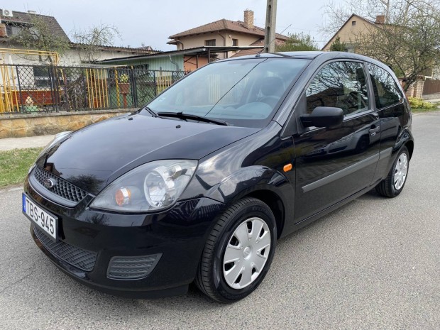 Ford Fiesta 1.3 Sport Hideg kl�ma! Tolat�radar!
