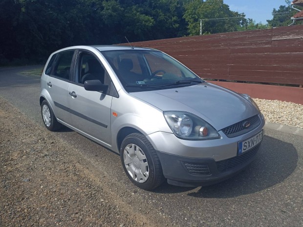 Ford Fiesta 1.4 Benzin