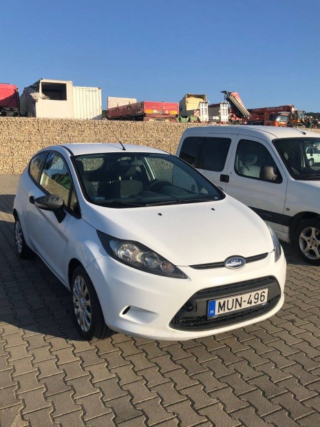 Ford Fiesta 1.4 TDCi 2 személyes kisteher, szép állapotban el
