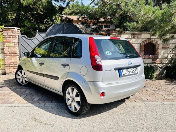 Ford Fiesta 1.4 TDCi Ghia