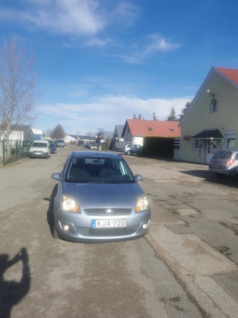 Ford Fiesta 1.4 TDCi Ghia