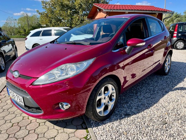 Ford Fiesta 1.4 TDCi Titanium 0Ft-tl elvihet!