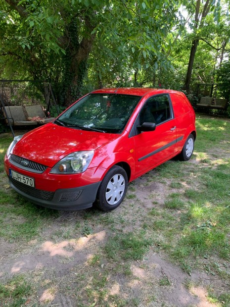 Ford Fiesta 1,4tdci elad