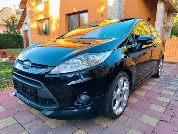 Ford Fiesta 1.6 Sport 172e km! Szervizkönyv! Ig...