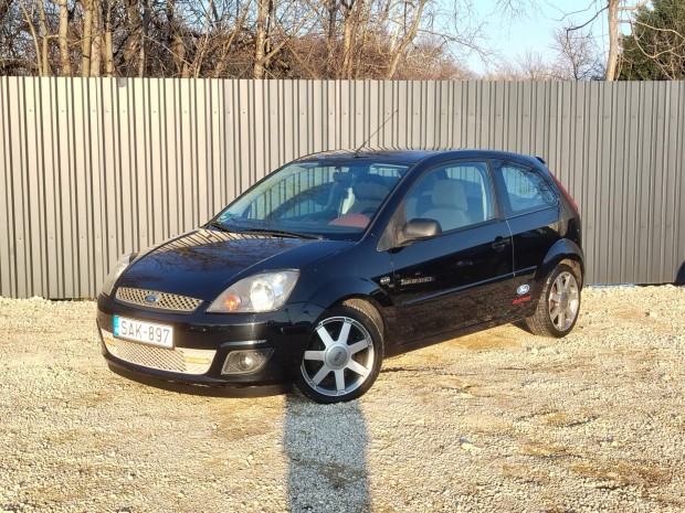 Ford Fiesta 1.6 TDCi Sport Alufelni. Digit Klm...