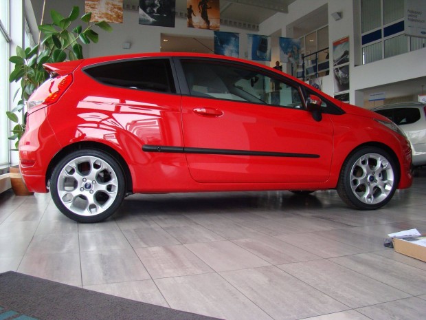 Ford Fiesta 2008-2017. Ajtvd Dszlc