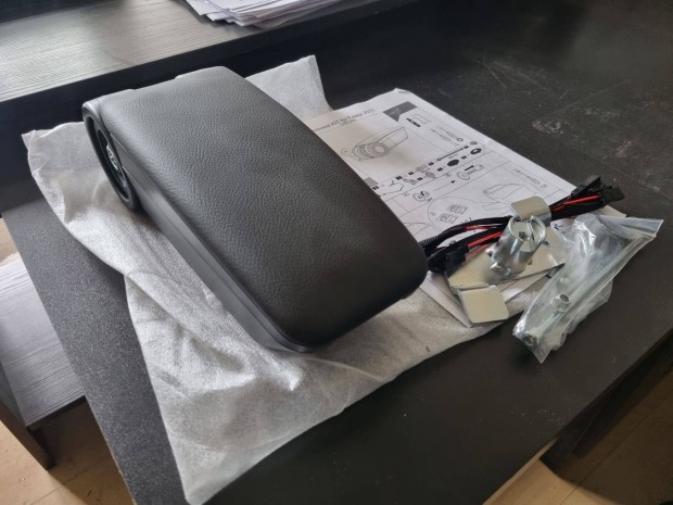 Ford Fiesta 2017-2023 Knykl USB kimenettel Gyri j